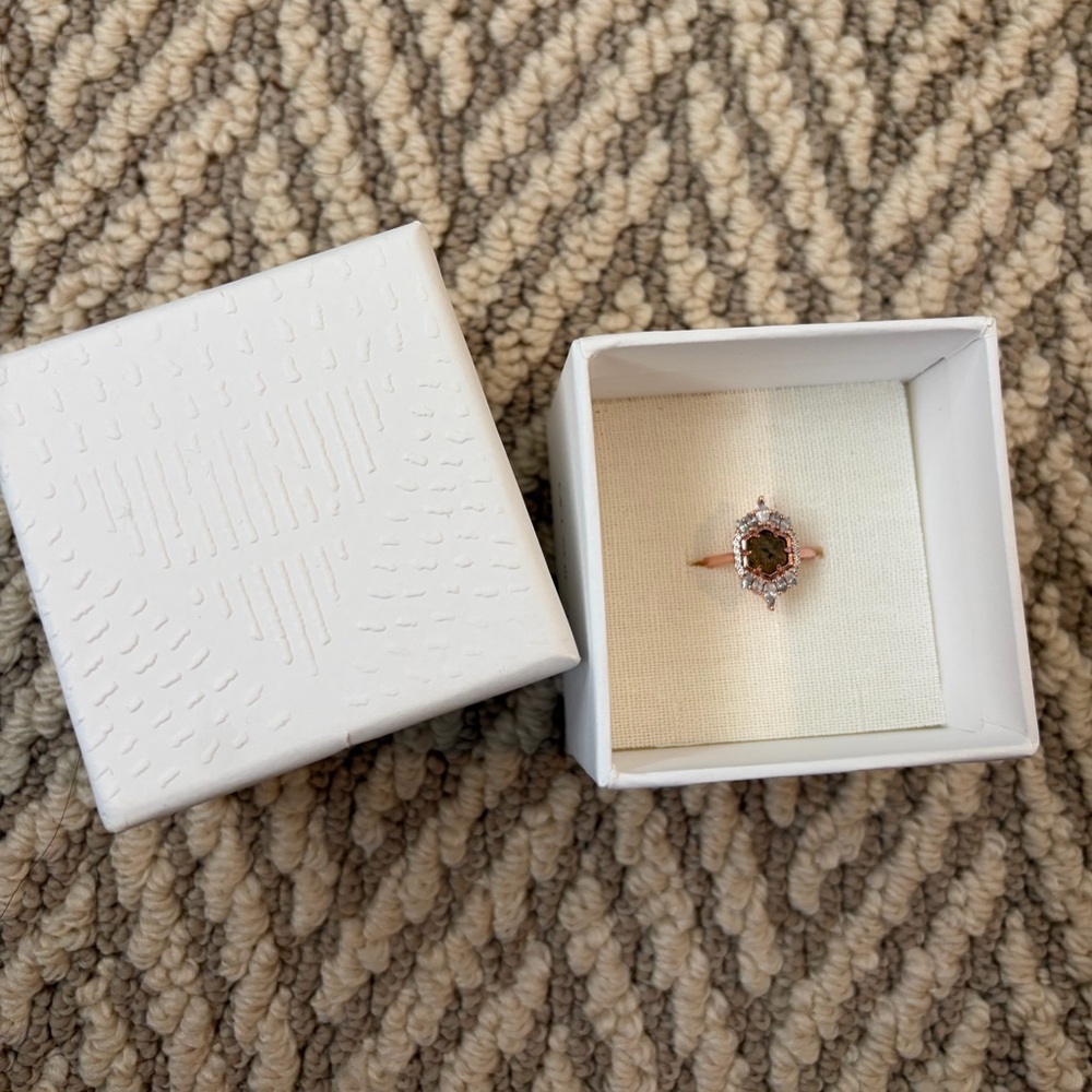 Melanie Auld Medina Moonstone Ring - size 6 - new without tags